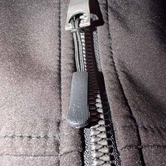 Guess Jacket For Men  Size Xs - Picture 14 of 15